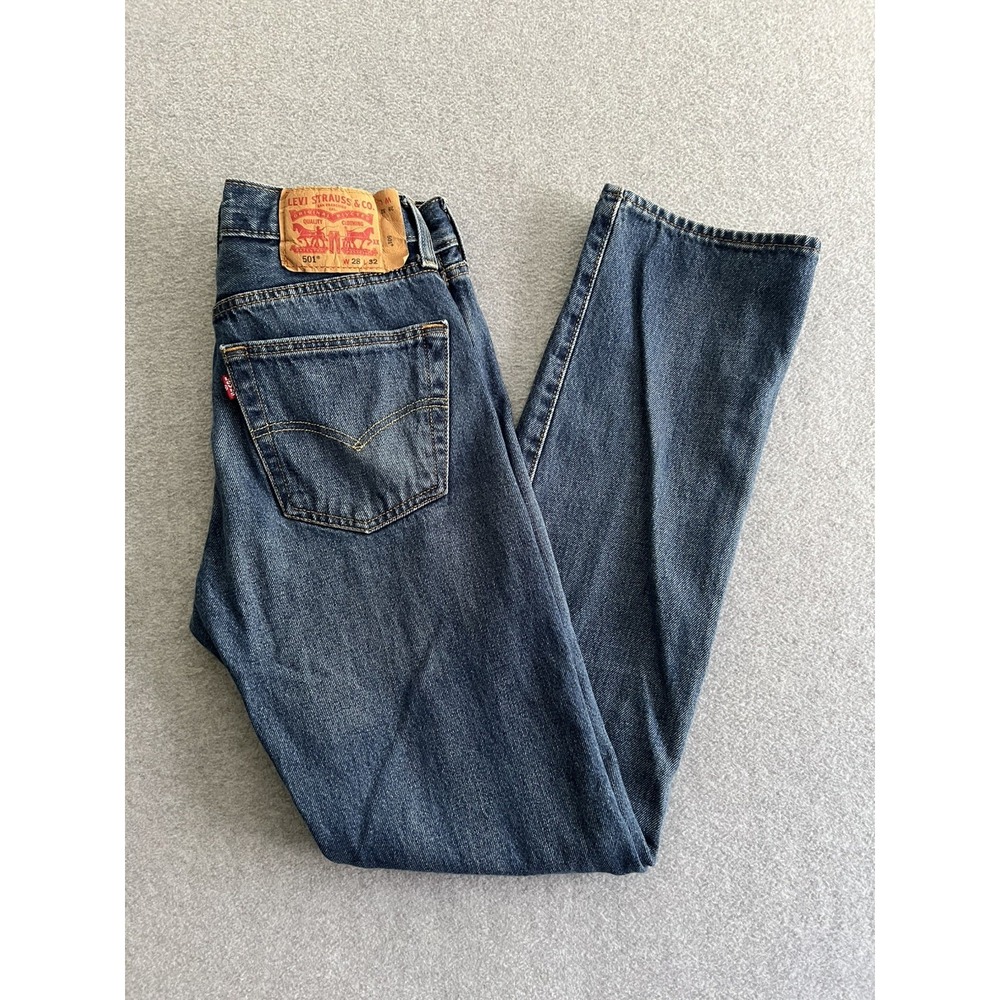 Levi's 501 Original Fit Straight Leg Blue Denim Jeans Men Size 28x32 Button Fly